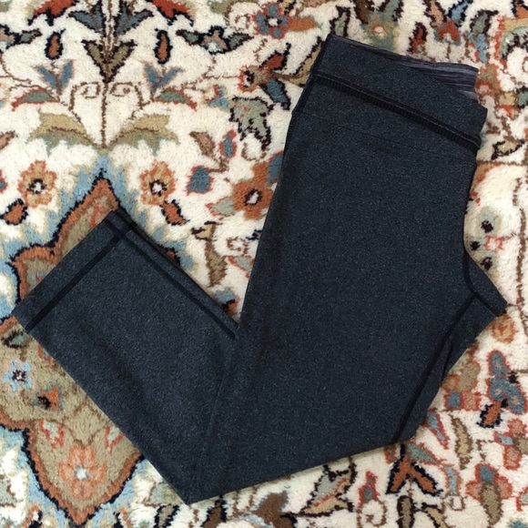 lululemon athletica Pants - Lululemon Crop Ruffle Leggings